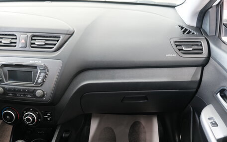 KIA Rio III рестайлинг, 2013 год, 899 000 рублей, 17 фотография