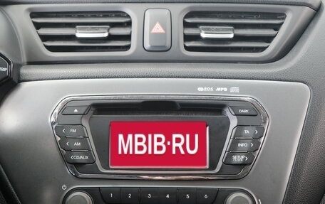KIA Rio III рестайлинг, 2013 год, 899 000 рублей, 13 фотография