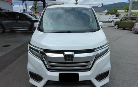 Honda Stepwgn IV, 2021 год, 1 870 000 рублей, 8 фотография