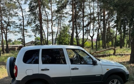 Chevrolet Niva I рестайлинг, 2014 год, 575 000 рублей, 12 фотография