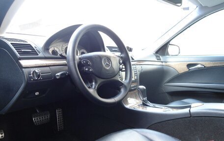 Mercedes-Benz E-Класс, 2008 год, 1 200 000 рублей, 8 фотография