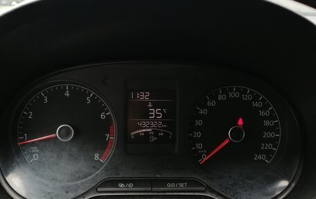 Volkswagen Polo VI (EU Market), 2015 год, 449 000 рублей, 14 фотография