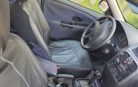 Mitsubishi Carisma I, 2001 год, 370 000 рублей, 4 фотография