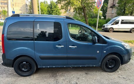 Peugeot Partner II рестайлинг 2, 2011 год, 580 000 рублей, 5 фотография