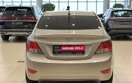 Hyundai Solaris II рестайлинг, 2014 год, 750 000 рублей, 10 фотография