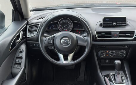 Mazda 3, 2015 год, 1 460 000 рублей, 19 фотография