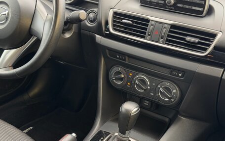 Mazda 3, 2015 год, 1 460 000 рублей, 25 фотография