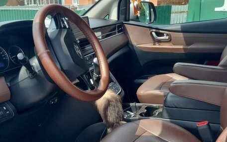 Hyundai Grand Starex Grand Starex I рестайлинг 2, 2020 год, 3 900 000 рублей, 3 фотография