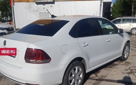 Volkswagen Polo VI (EU Market), 2017 год, 935 000 рублей, 3 фотография