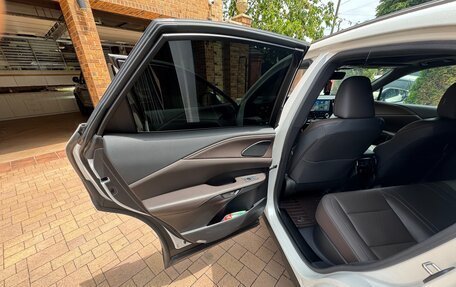 Lexus RX IV рестайлинг, 2023 год, 9 500 000 рублей, 11 фотография
