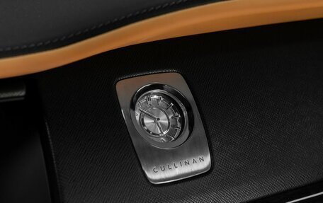 Rolls-Royce Cullinan, 2024 год, 54 167 000 рублей, 20 фотография