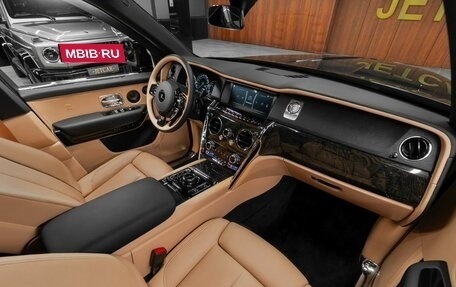 Rolls-Royce Cullinan, 2024 год, 54 167 000 рублей, 22 фотография