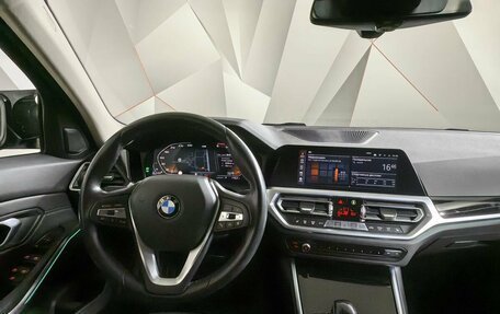 BMW 3 серия, 2019 год, 3 085 000 рублей, 11 фотография