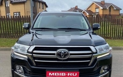 Toyota Land Cruiser 200, 2018 год, 8 000 000 рублей, 1 фотография