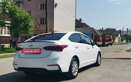 Hyundai Solaris II рестайлинг, 2017 год, 1 300 000 рублей, 5 фотография
