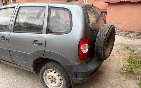Chevrolet Niva I рестайлинг, 2010 год, 320 000 рублей, 4 фотография