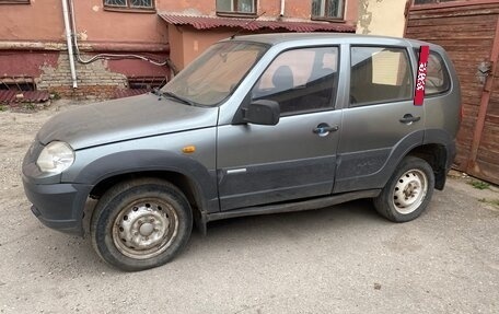 Chevrolet Niva I рестайлинг, 2010 год, 320 000 рублей, 2 фотография