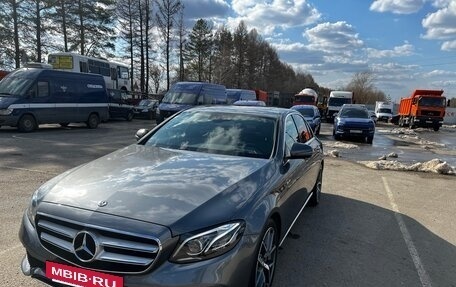 Mercedes-Benz E-Класс, 2018 год, 3 800 000 рублей, 2 фотография