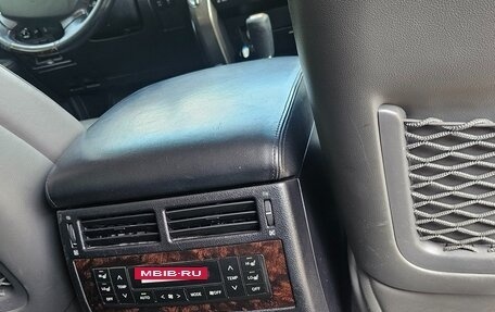 Toyota Land Cruiser 200, 2009 год, 2 560 000 рублей, 8 фотография