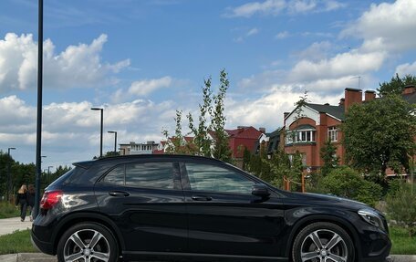 Mercedes-Benz GLA, 2014 год, 1 750 000 рублей, 4 фотография