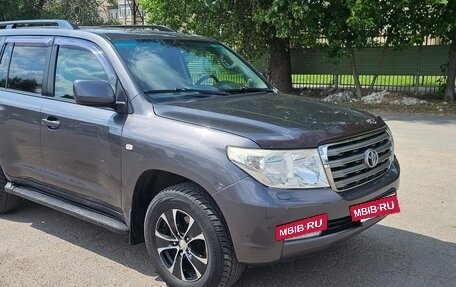 Toyota Land Cruiser 200, 2009 год, 2 560 000 рублей, 6 фотография
