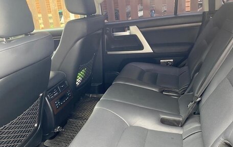 Toyota Land Cruiser 200, 2018 год, 8 000 000 рублей, 9 фотография