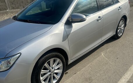 Toyota Camry, 2013 год, 1 600 000 рублей, 2 фотография
