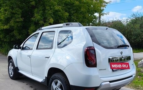 Renault Duster I рестайлинг, 2017 год, 1 040 000 рублей, 6 фотография