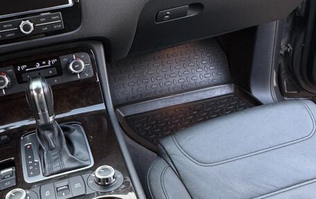 Volkswagen Touareg III, 2012 год, 2 470 000 рублей, 19 фотография