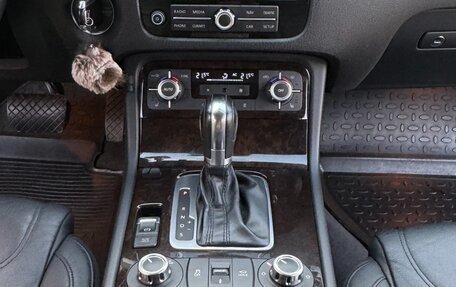 Volkswagen Touareg III, 2012 год, 2 470 000 рублей, 17 фотография