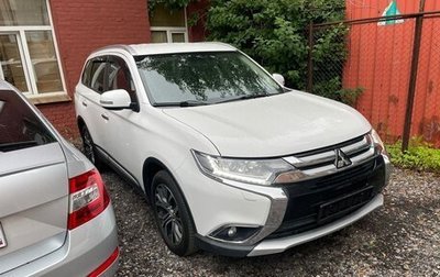 Mitsubishi Outlander III рестайлинг 3, 2016 год, 2 800 000 рублей, 1 фотография