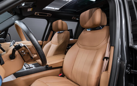 Land Rover Range Rover IV рестайлинг, 2025 год, 24 800 000 рублей, 16 фотография