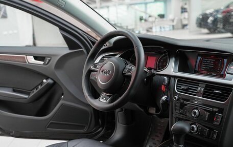 Audi A4, 2014 год, 1 299 000 рублей, 14 фотография