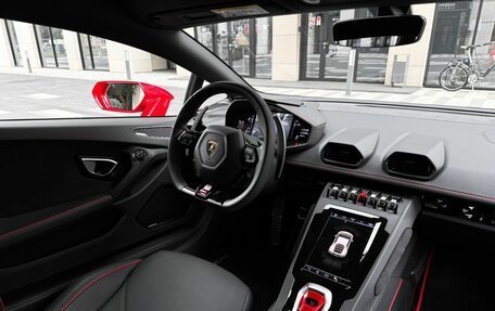 Lamborghini Huracán, 2022 год, 29 990 000 рублей, 2 фотография