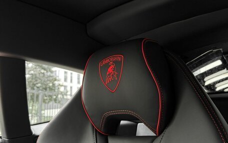 Lamborghini Huracán, 2022 год, 29 990 000 рублей, 23 фотография