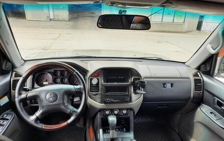 Mitsubishi Pajero III рестайлинг, 2002 год, 850 000 рублей, 12 фотография