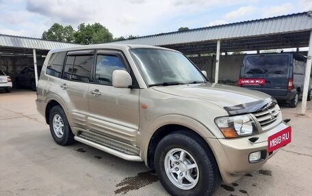 Mitsubishi Pajero III рестайлинг, 2002 год, 850 000 рублей, 13 фотография