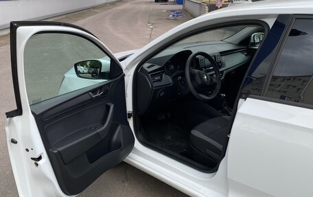 Skoda Rapid II, 2020 год, 1 450 000 рублей, 7 фотография