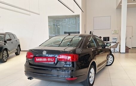 Volkswagen Jetta VI, 2011 год, 849 000 рублей, 7 фотография