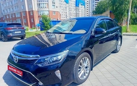 Toyota Camry, 2014 год, 1 400 000 рублей, 2 фотография