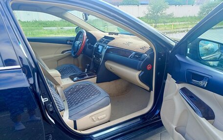 Toyota Camry, 2014 год, 1 400 000 рублей, 10 фотография