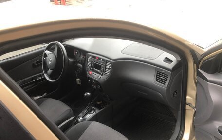 KIA Rio II, 2011 год, 620 000 рублей, 3 фотография