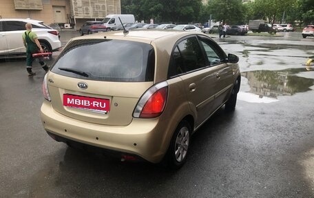 KIA Rio II, 2011 год, 620 000 рублей, 4 фотография
