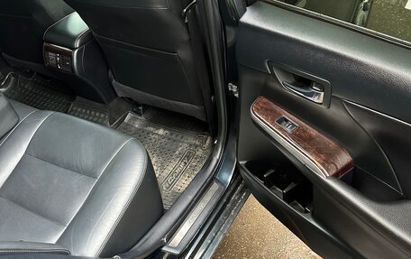 Toyota Camry, 2017 год, 2 200 000 рублей, 13 фотография
