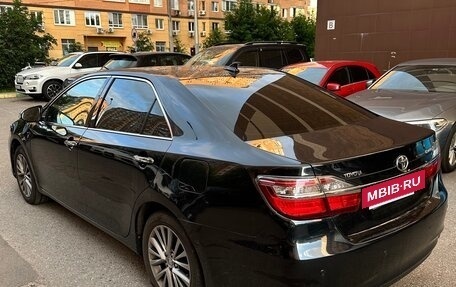 Toyota Camry, 2017 год, 2 200 000 рублей, 3 фотография