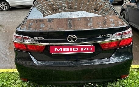 Toyota Camry, 2017 год, 2 200 000 рублей, 4 фотография