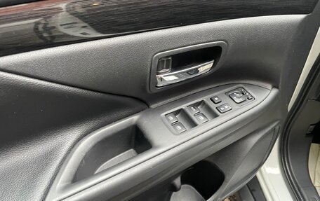 Mitsubishi Outlander III рестайлинг 3, 2016 год, 2 800 000 рублей, 24 фотография