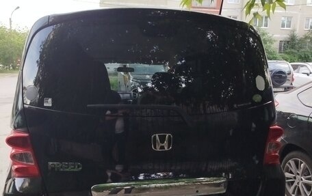 Honda Freed I, 2010 год, 1 150 000 рублей, 4 фотография