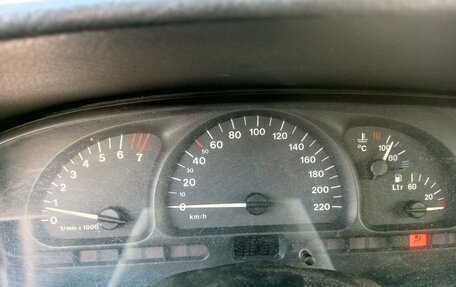 Opel Vectra B рестайлинг, 1998 год, 85 000 рублей, 5 фотография