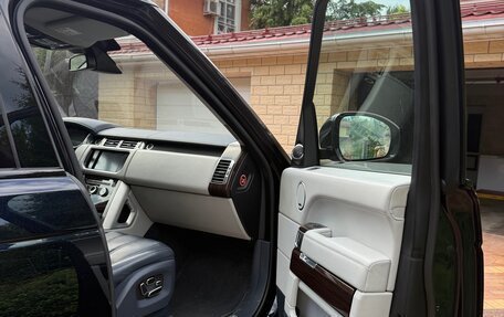 Land Rover Range Rover IV рестайлинг, 2015 год, 3 550 000 рублей, 5 фотография